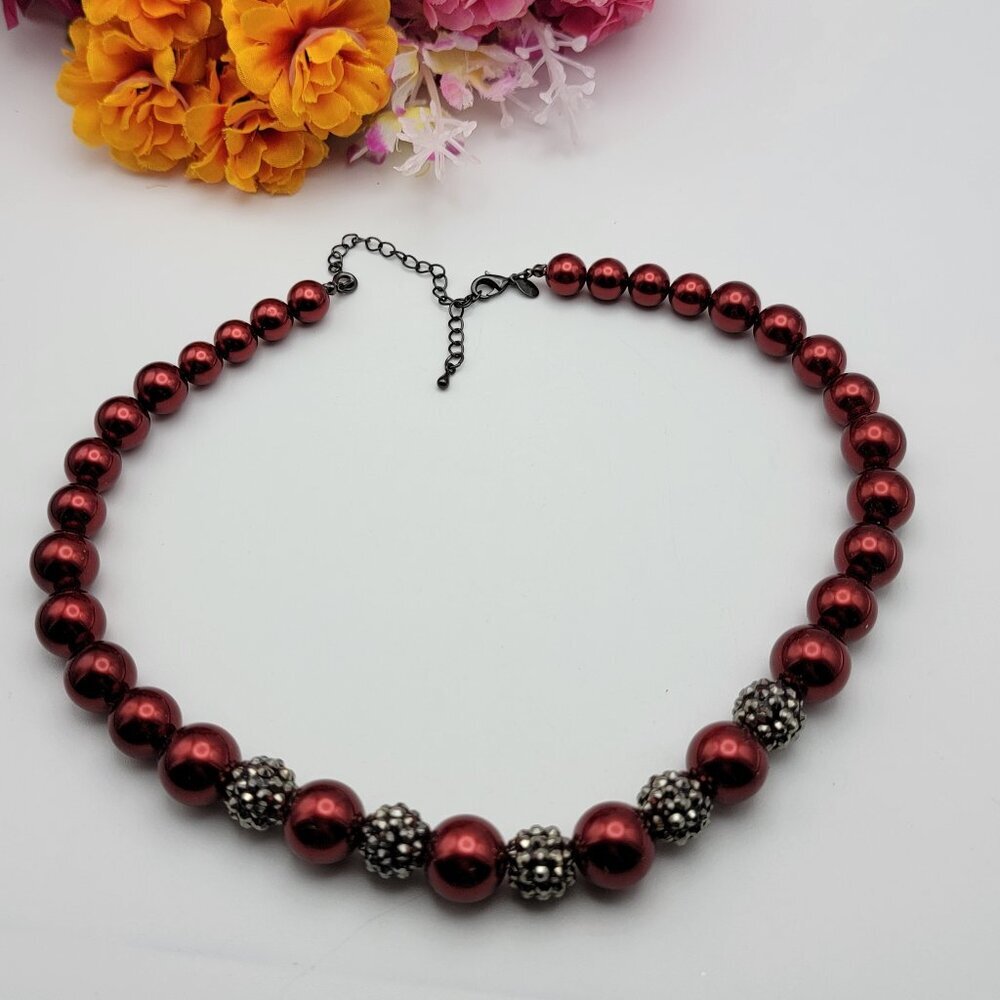 Roman RMN Dark Red And Clear Crystal Beaded Necklace Graduated Lustrous 22" Adj.